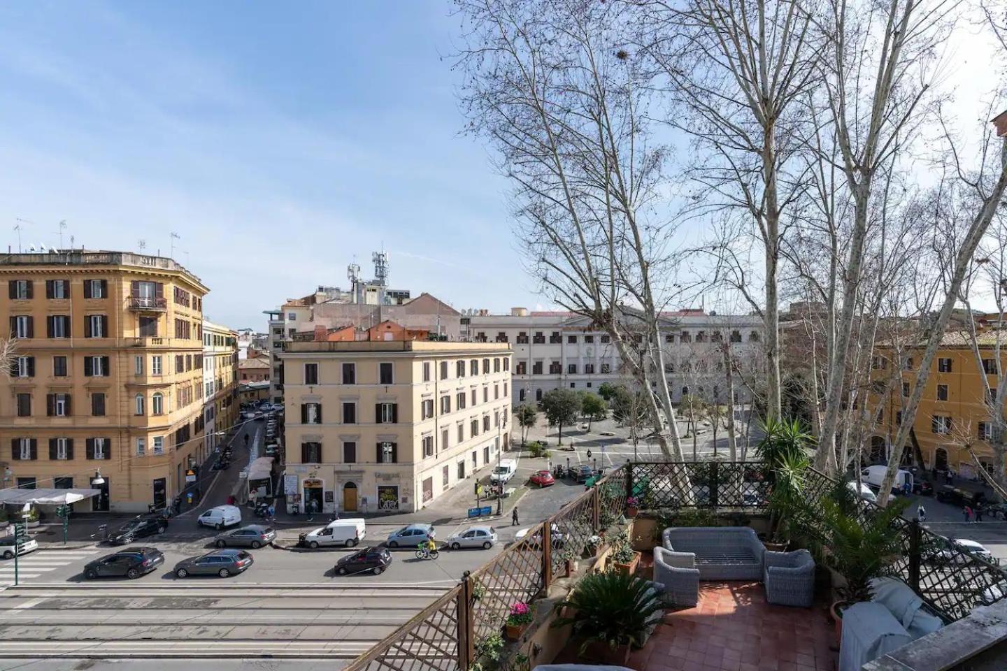 15 Min From Piazza Venezia Skyline Sanctuary In Trastevere Exterior foto