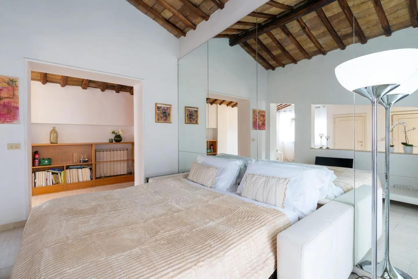 15 Min From Piazza Venezia Skyline Sanctuary In Trastevere Exterior foto